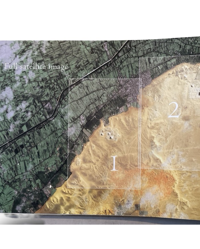 Satelitní atlas pyramid