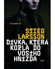 Dívka, která kopla do vosího hnízda